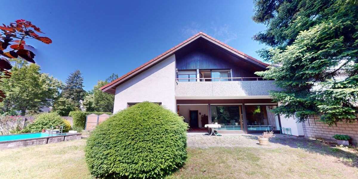 Einfamilienhaus Karlsruhe / Daxlanden Daxlanden - 11 Zimmer, 298 m&sup2;, 995.000&euro; | Angebot:25519209