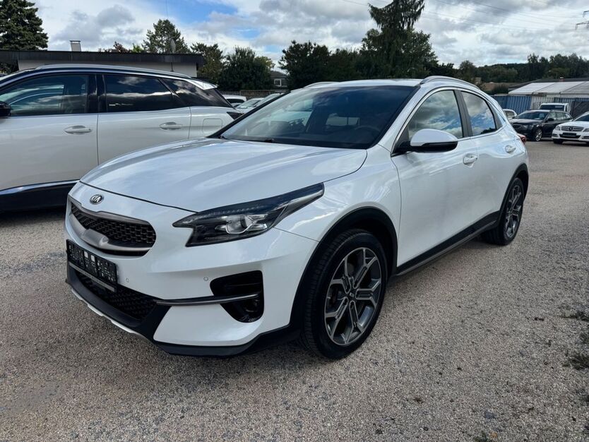 Kia XCeed 24.257 km 18.900 € Magstadt 71106