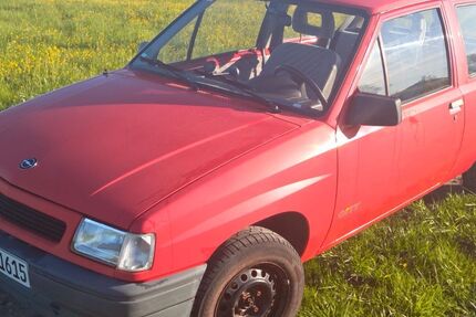 Opel Corsa 91.000 km 3.800 &euro; Wurmberg 75449