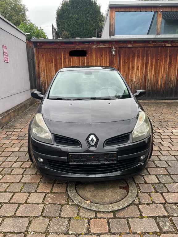 Renault Clio 192.455 km 1.750 € Sachsenheim 74343