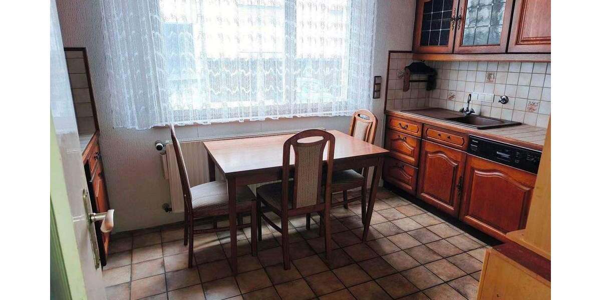Etagenwohnung Pforzheim Weststadt - 3 Zimmer, 68 m&sup2;, 165.000&euro; | Angebot:25748647