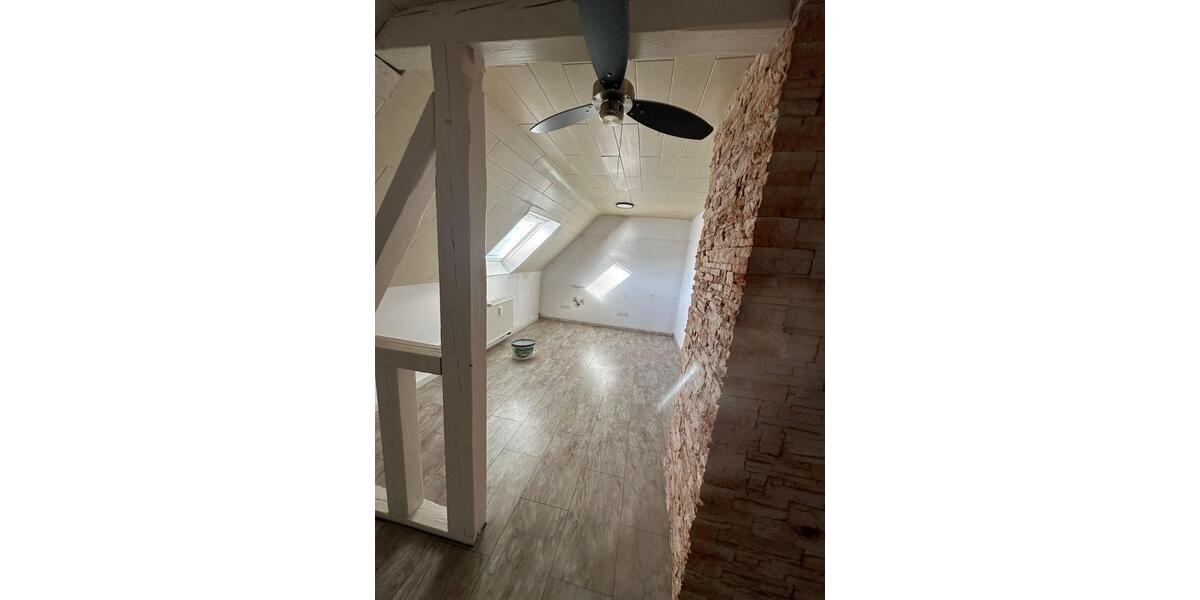 Etagenwohnung Bretten - 2 Zimmer, 70 m&sup2;, 1.150&euro; | Angebot:25554048