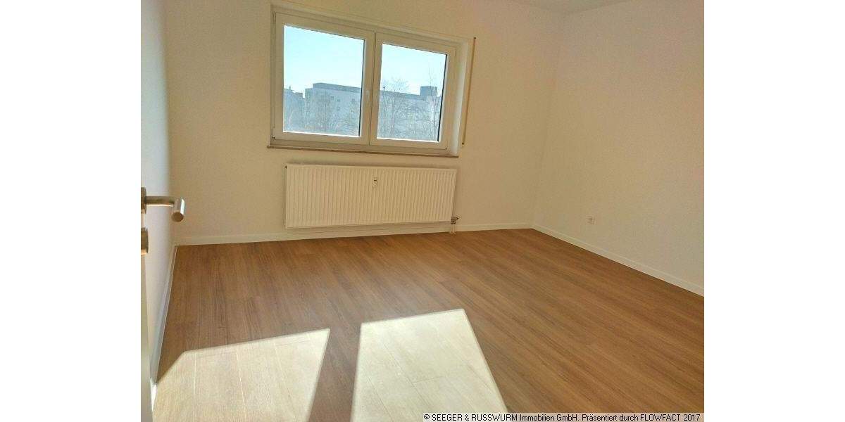 Etagenwohnung Karlsruhe Neureut - 3 Zimmer, 87 m&sup2;, 875&euro; | Angebot:25399456