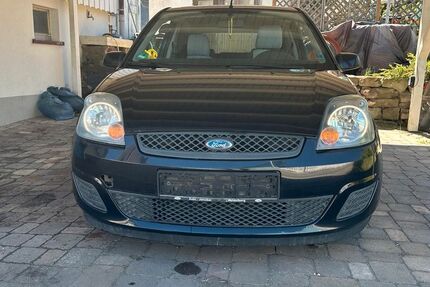 Ford Fiesta 257.000 km 1.490 &euro; Pforzheim 75181