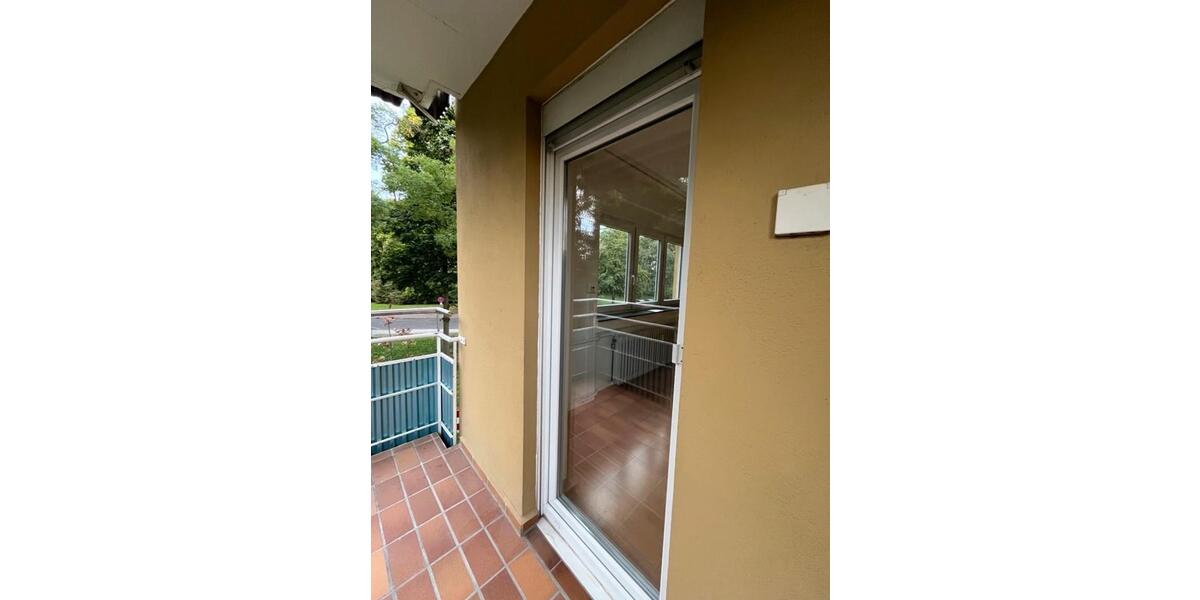 Etagenwohnung Karlsruhe Innenstadt-Ost - 3 Zimmer, 73 m&sup2;, 1.100&euro; | Angebot:24756251