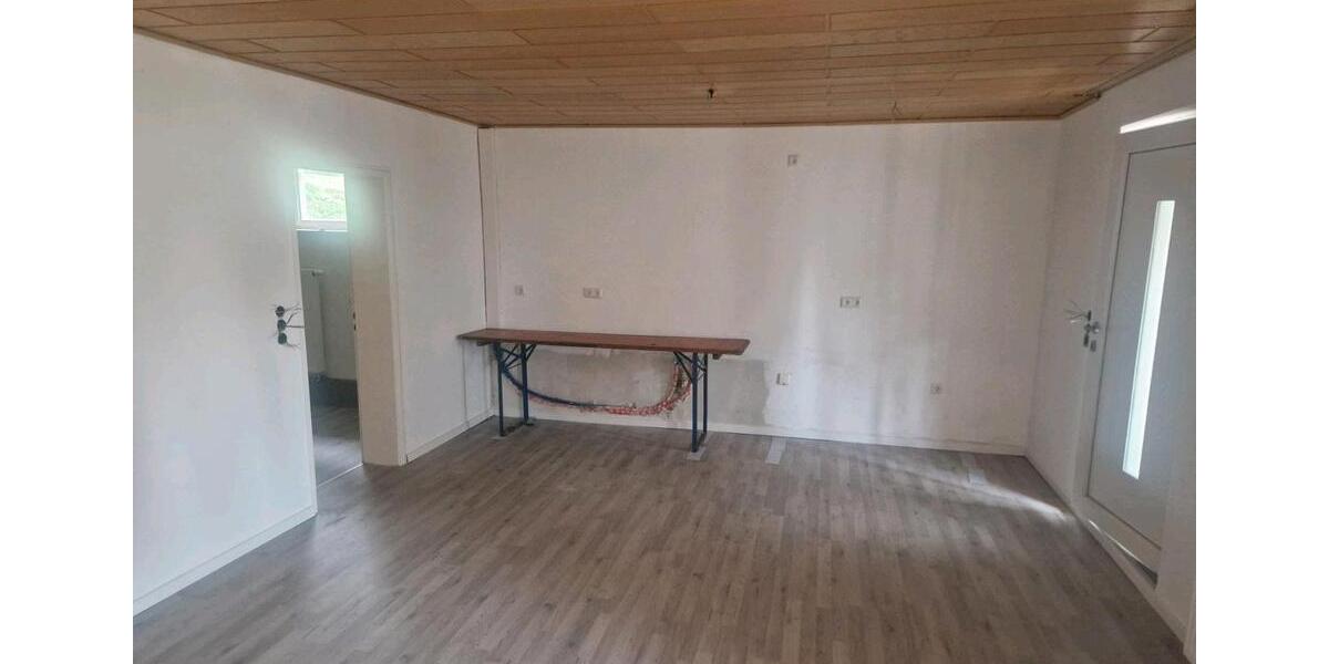 Erdgeschoßwohnung Keltern - 2 Zimmer, 61 m&sup2;, 637&euro; | Angebot:26697104