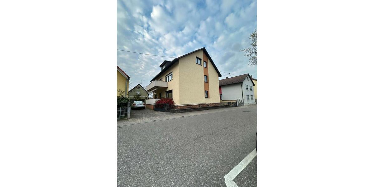 Erdgeschoßwohnung Karlsruhe Neureut - 3.5 Zimmer, 89 m&sup2;, 1.250&euro; | Angebot:26105566