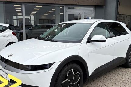 Hyundai IONIQ 5 17.871 km 33.890 € Stuttgart 70469