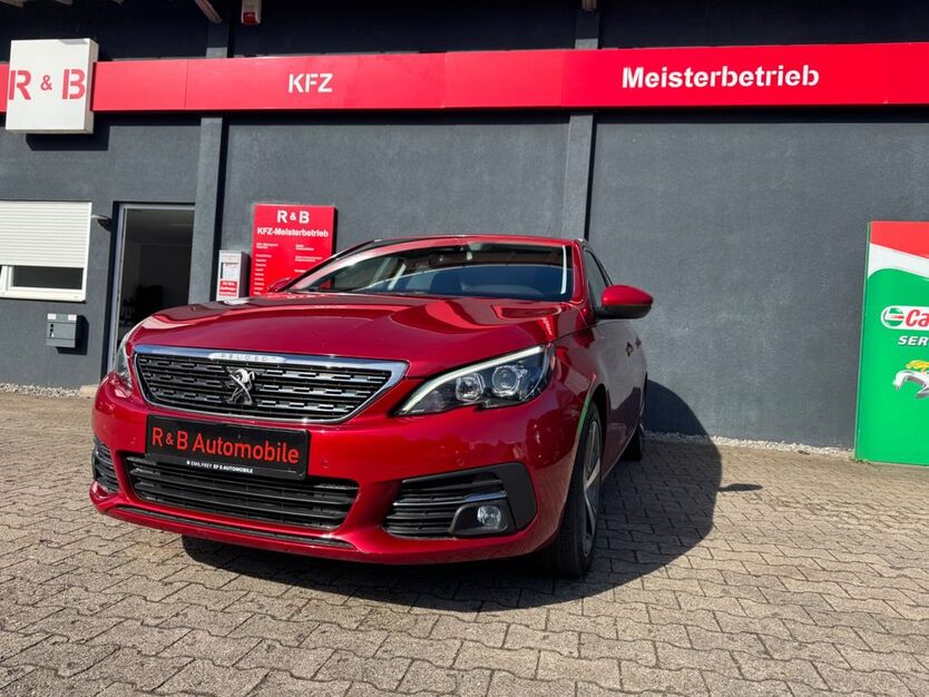 Peugeot 308 156.736 km 9.400 € Gaggenau 76571