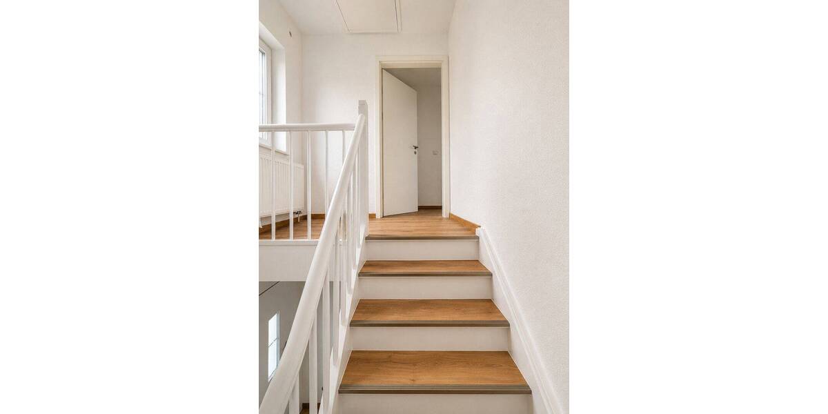Einfamilienhaus Gerlingen - 8 Zimmer, 200 m&sup2;, 999.000&euro; | Angebot:26915815