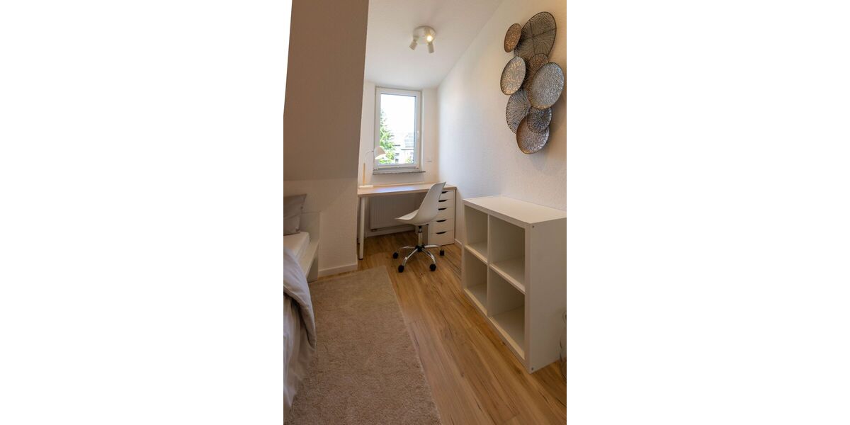 helle vollständig möblierte 2-Zimmer Wohnung in Illingen - Appartement Illingen | Angebot:26865904
