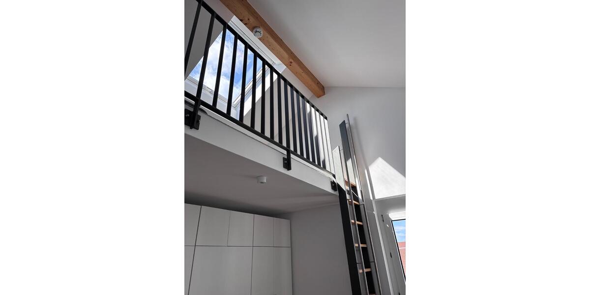 Dachgeschoßwohnung Leonberg - 3 Zimmer, 95 m&sup2;, 610.000&euro; | Angebot:26987256