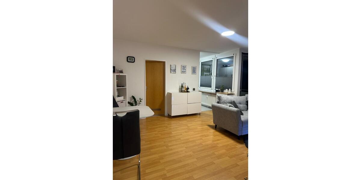 Etagenwohnung Sindelfingen - 2 Zimmer, 50 m&sup2;, 1.000&euro; | Angebot:26161282