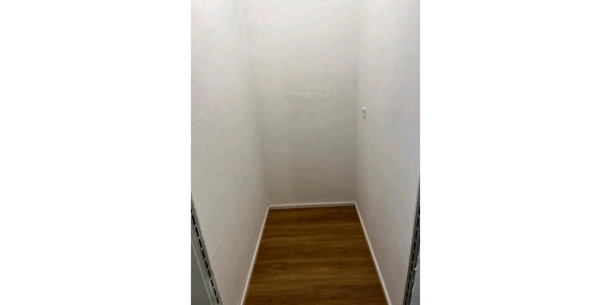 Erdgeschoßwohnung Ditzingen - 2.5 Zimmer, 56 m&sup2;, 299.000&euro; | Angebot:26738751