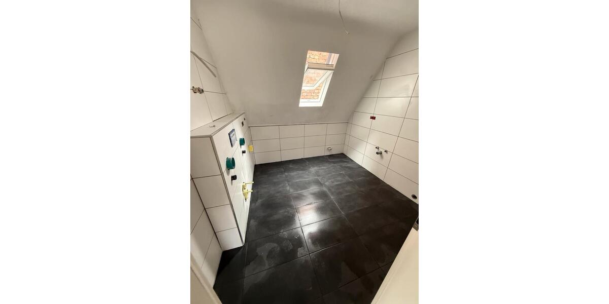 Maisonettenwohnung Mühlacker - 2 Zimmer, 70 m&sup2;, 900&euro; | Angebot:25589648