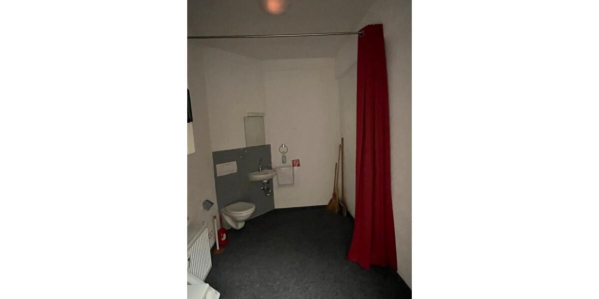 Büro- Ladenraum zu vermieten in Schömberg Zentrum zimmer