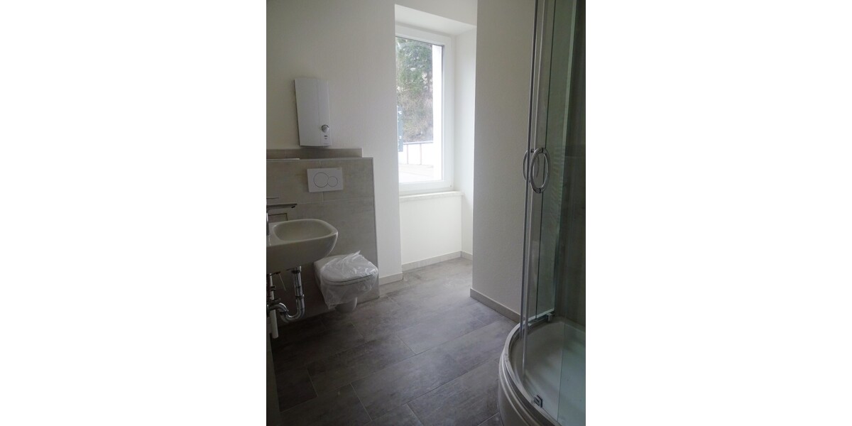 Großzügige 1,5-Zimmer-Wohnung in zentrumsnahem KFW-Effizienzhaus (Mietdauer: min 4 Jahre) - Etagenwohnung Bad Herrenalb | Angebot:27384243