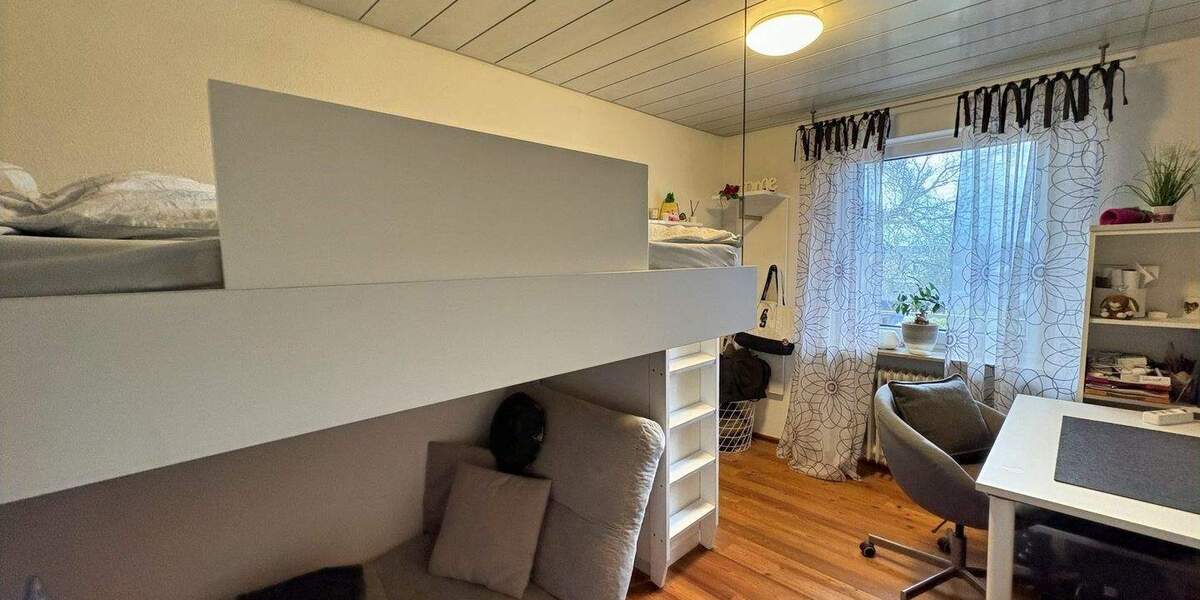 Reihenendhaus Leonberg Gebersheim - 4 Zimmer, 112 m&sup2;, 645.000&euro; | Angebot:25704387