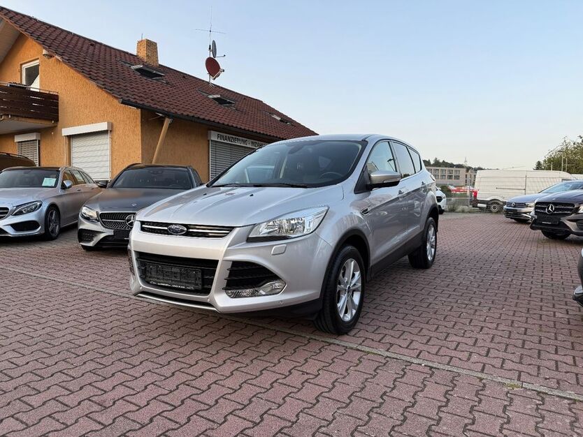 Ford Kuga 160.000 km 9.800 € Sindelfingen 71065