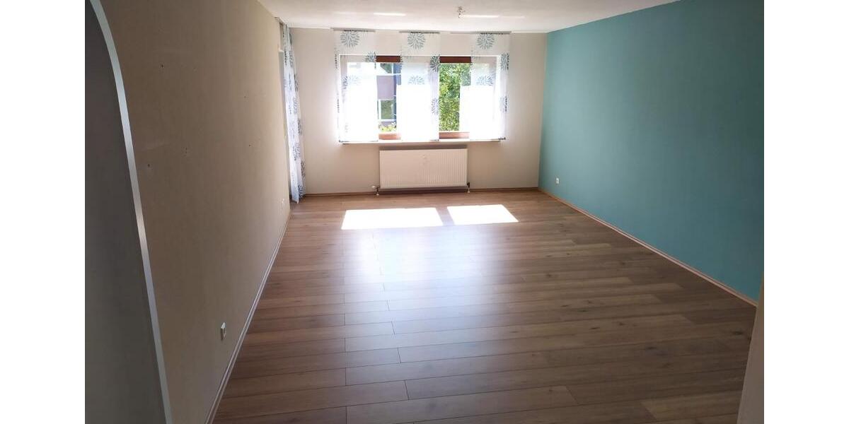 Dachgeschoßwohnung Pforzheim Nordstadt - 3 Zimmer, 73 m&sup2;, 775&euro; | Angebot:25083222