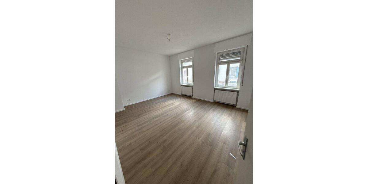 Etagenwohnung Karlsruhe Grünwinkel - 2 Zimmer, 92 m&sup2;, 1.275&euro; | Angebot:26859116