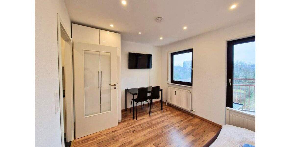 Vollausgestattetes Mikroapartment in KA-Weststadt - Balkon, TG, Airbnb möglich, frei 1 zimmer