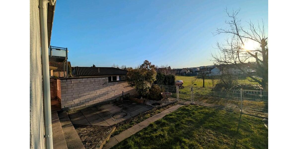 Erdgeschoßwohnung Remchingen - 4 Zimmer, 106 m&sup2;, 1.200&euro; | Angebot:25311199