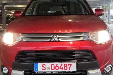 Mitsubishi Outlander 76.900 km 14.250 € Stuttgart 70376
