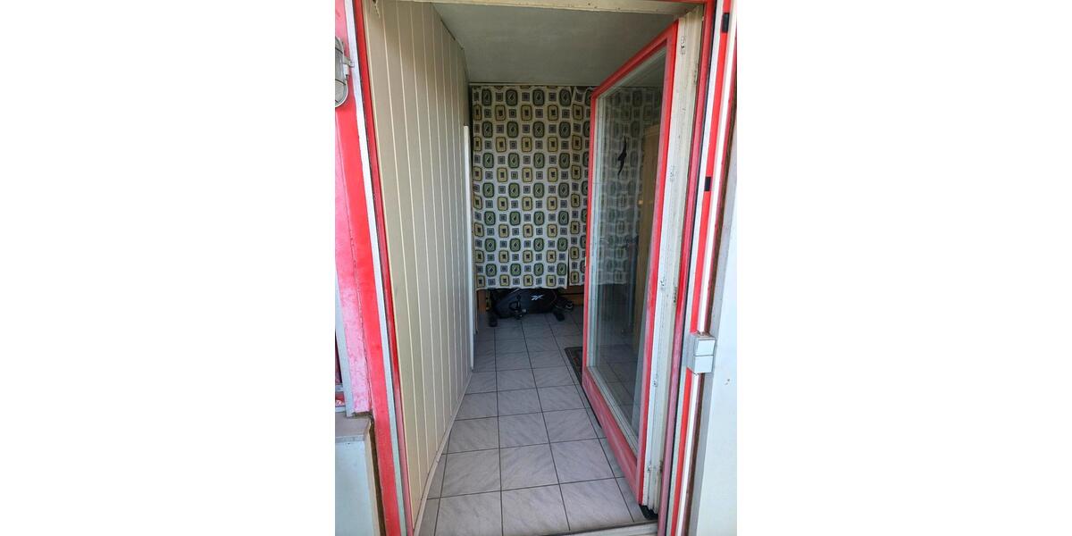 Etagenwohnung Ditzingen - 1.5 Zimmer, 46 m&sup2;, 150.000&euro; | Angebot:27417834