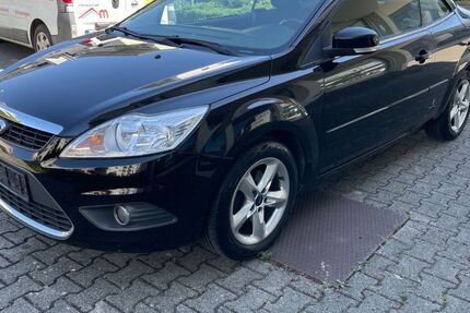 Ford Focus 142.900 km 2.850 &euro; Gerlingen 70839