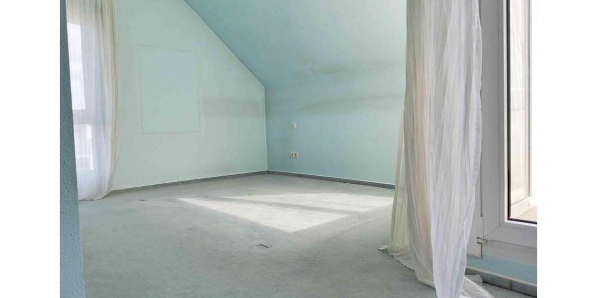 Einfamilienhaus Sersheim - 7 Zimmer, 185 m&sup2;, 1.900&euro; | Angebot:25267580