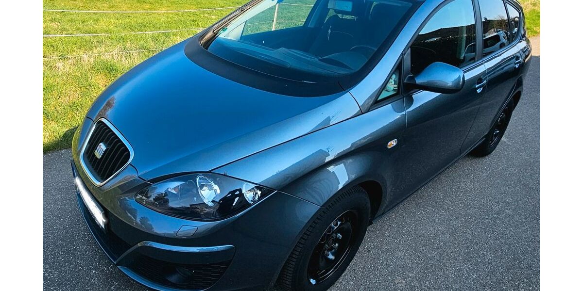 Seat Altea 142.000 km 6.399 &euro; Karlsruhe 76228