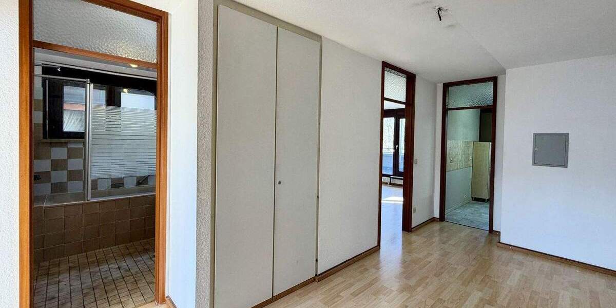 Etagenwohnung Karlsruhe Waldstadt - 2 Zimmer, 77 m&sup2;, 259.000&euro; | Angebot:25777891