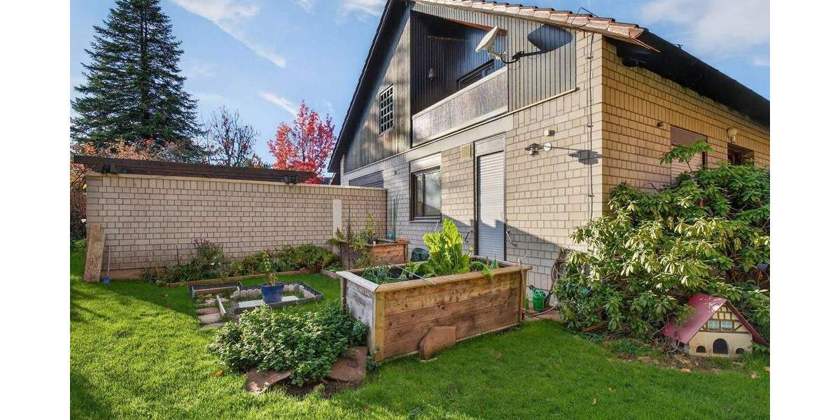 Einfamilienhaus Waldbronn / Etzenrot Etzenrot - 9 Zimmer, 252 m&sup2;, 895.000&euro; | Angebot:25681034
