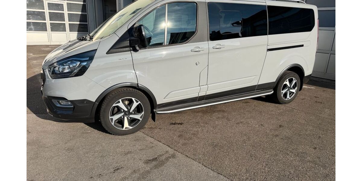 Ford Tourneo Custom 25.990 km 43.500 € Ditzingen 71254