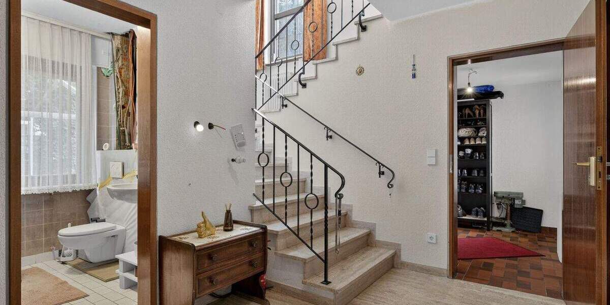 Einfamilienhaus Karlsruhe / Rüppurr Rüppurr - 5 Zimmer, 222 m&sup2;, 1.350.000&euro; | Angebot:25728708