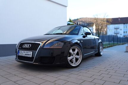 Audi TT 157.000 km 15.000 &euro; Ettlingen 76275