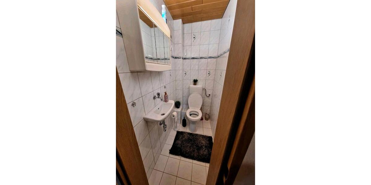 Erdgeschoßwohnung Ditzingen - 3 Zimmer, 79 m&sup2;, 900&euro; | Angebot:26313635