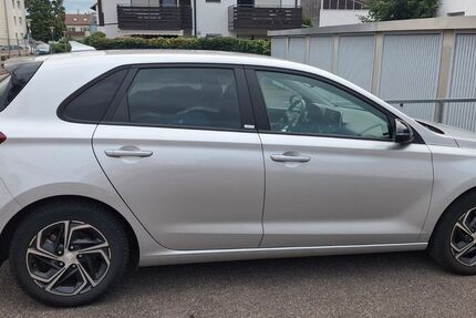 Hyundai i30 32.000 km 14.449 &euro; Gerlingen 70839