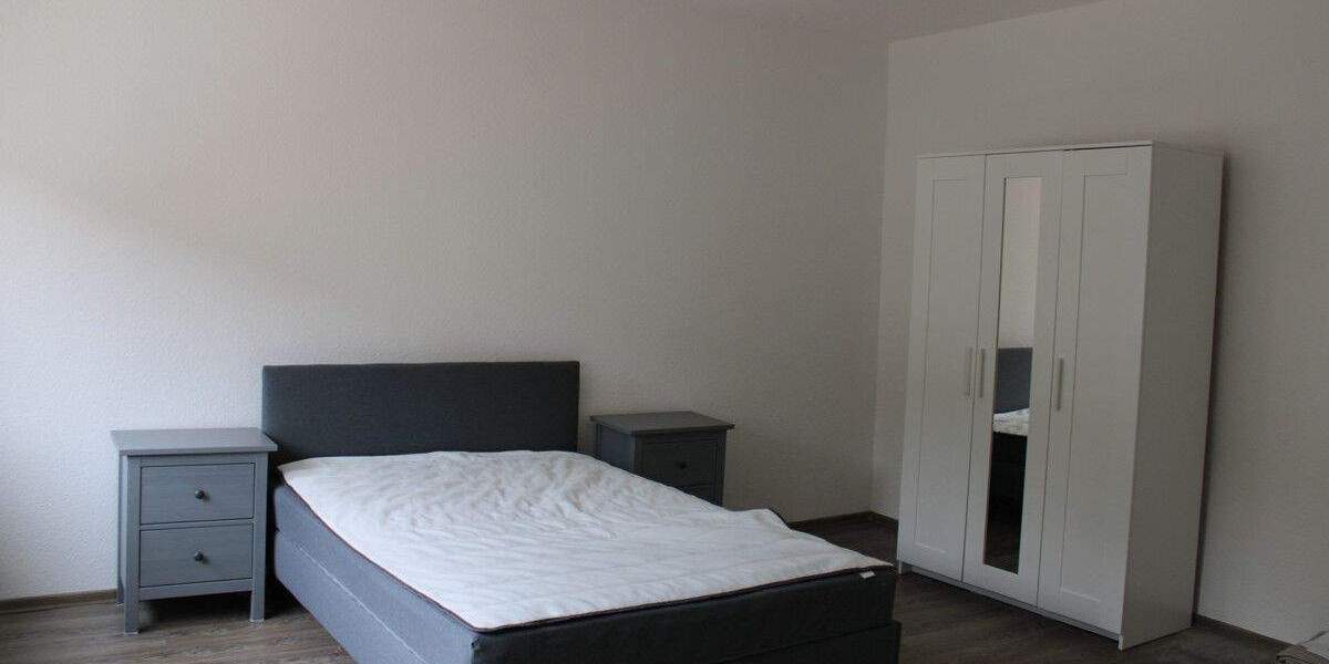 Etagenwohnung Karlsruhe Innenstadt-West - 3 Zimmer, 70 m&sup2;, 1.100&euro; | Angebot:25166981