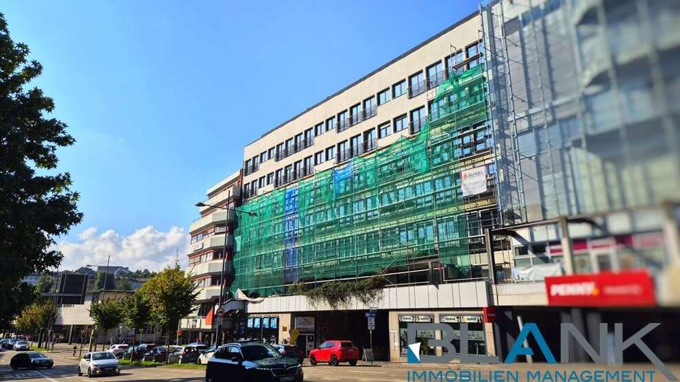 Haus zum Kaufen in Pforzheim 5.800.000 € 2492.2 m² 96 zimmer