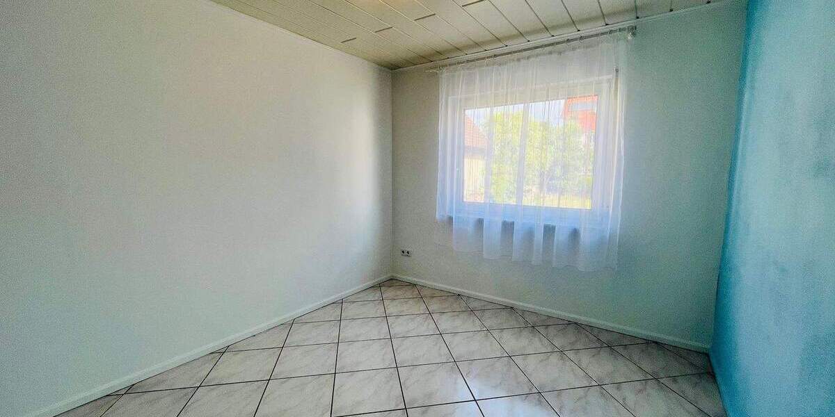 Einfamilienhaus Gondelsheim - 6 Zimmer, 218 m&sup2;, 399.800&euro; | Angebot:26475692