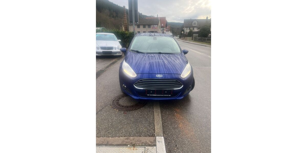 Ford Fiesta 188.000 km 4.000 &euro; Unterreichenbach 75399