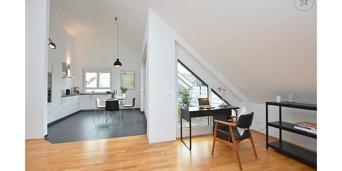 Hochwertig möblierte Wohnung mit TG und Loggia in Ditzingen 2 zimmer