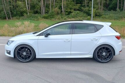 Seat Leon 215.000 km 8.499 € Heimsheim 71296