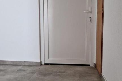 Wohnung Remchingen - 3 Zimmer, 70 m&sup2;, 900&euro; | Angebot:25510167