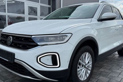 VW T-Roc 40.315 km 24.400 € Gondelsheim 75053