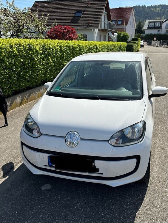 VW UP 115.000 km 5.000 € Gernsbach 76593