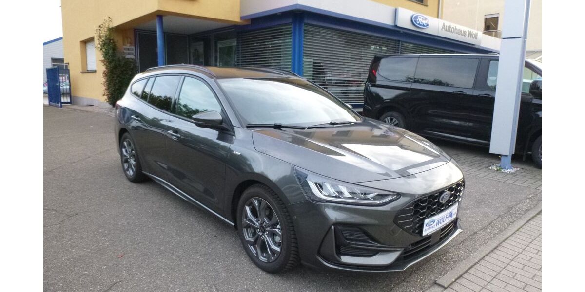 Ford Focus 8.600 km 25.990 &euro; Weingarten 76356
