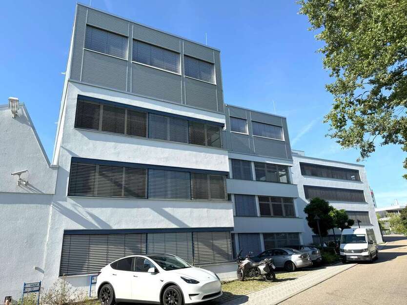 Büro in Schwieberdingen 13.000.000 € 4191 m²